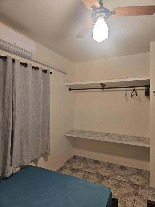 Apartamento Toninhas Ap Shark *
